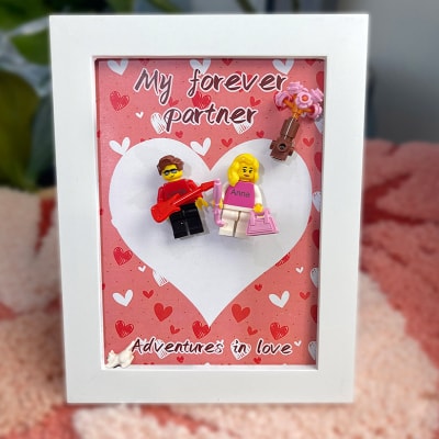 Tailored Mini Figurines in a Frame - Heartfelt Valentine's Gesture